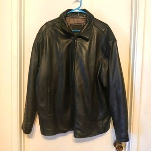 Andrew Marc Black Leather jacket. Sz XL